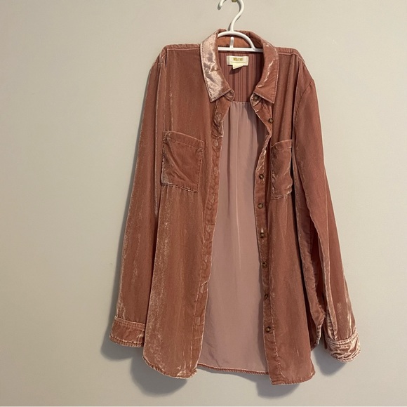 Maeve by Anthropologie Karina Crushed Velvet Button Up Size 2 - Picture 4 of 9